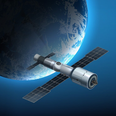 Dragonfly Mission and Organic Precursors on Titan